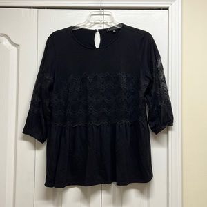 Eloquii black top with lace in the middle size 14